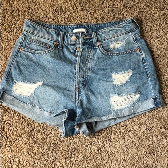 H&M Mom Shorts - Picture 1 of 3